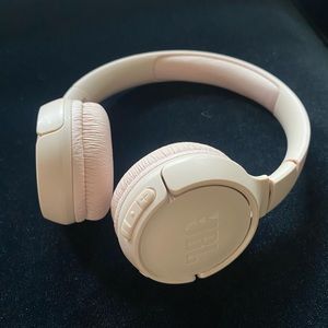 JBL pink wireless headphones